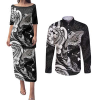 Hawaiian Manta Rays Couples Matching Puletasi and Long Sleeve Button Shirt Tribal Hibiscus Polynesian Tattoos Black Color - Polynesian Pride