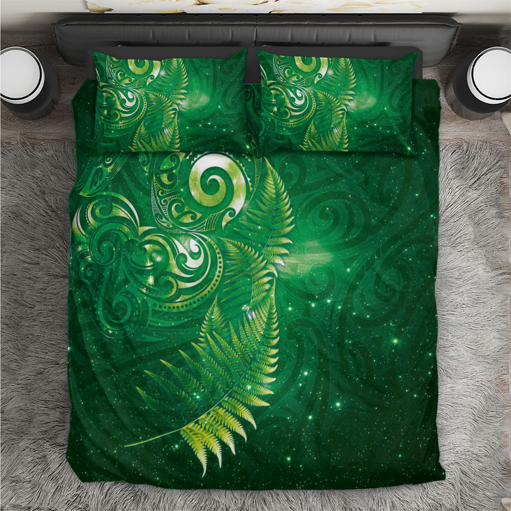 Aotearoa New Zealand New Year Bedding Set Tribal Koru Tattoo Green Galaxy Maori Silver Fern