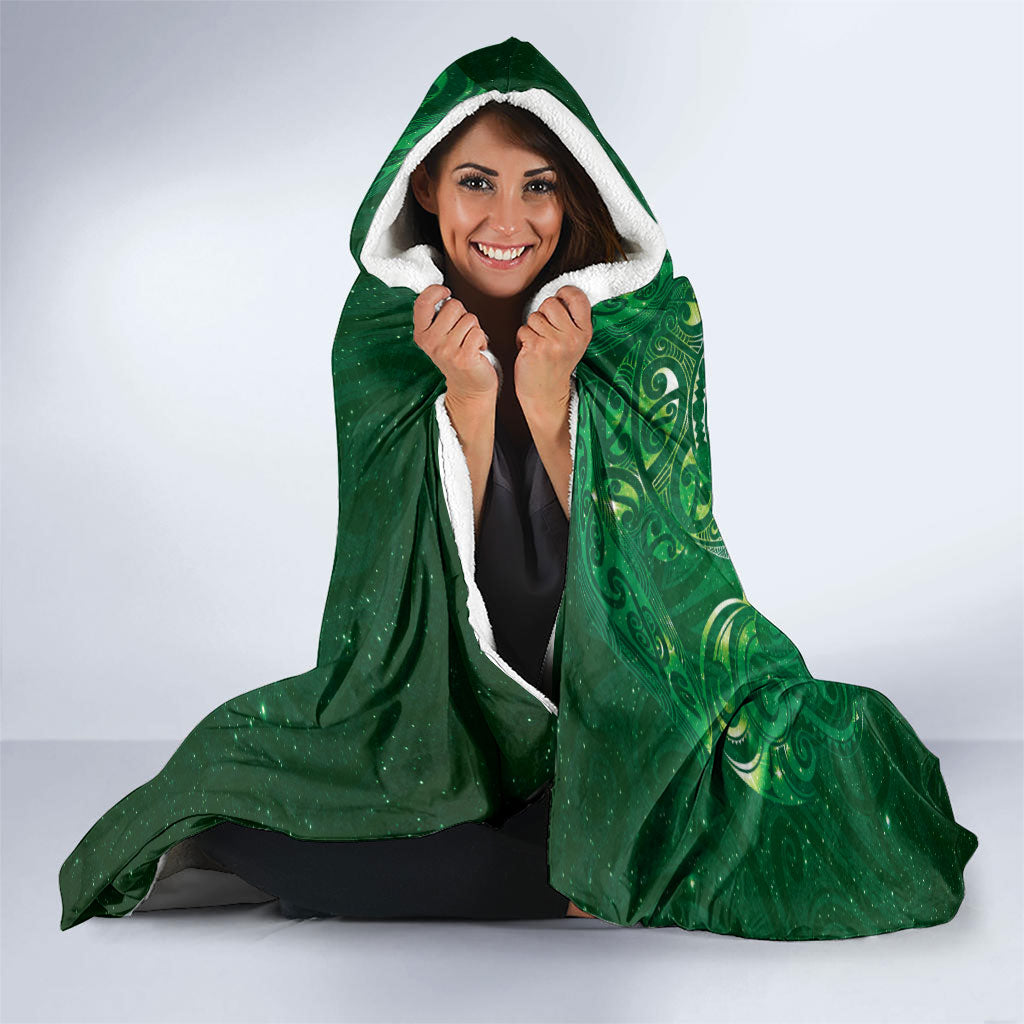 Aotearoa New Zealand New Year Hooded Blanket Tribal Koru Tattoo Green Galaxy Maori Silver Fern
