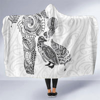Aotearoa Moko Tribal Tattoo Hooded Blanket New Zealand Maori Penguin and Fantail White Color