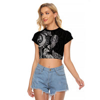 Aotearoa Moko Tribal Tattoo Raglan Cropped T Shirt New Zealand Maori Penguin and Fantail Black Color