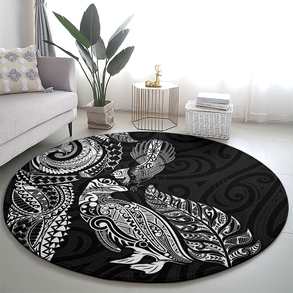 Aotearoa Moko Tribal Tattoo Round Carpet New Zealand Maori Penguin and Fantail Black Color