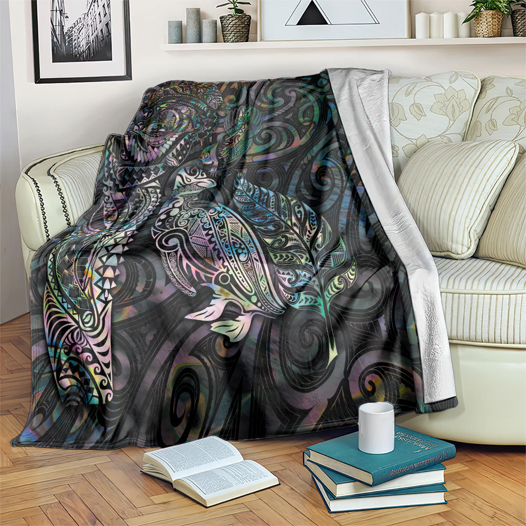 Aotearoa Moko Tribal Tattoo Blanket New Zealand Maori Penguin and Fantail Paua Shell Style