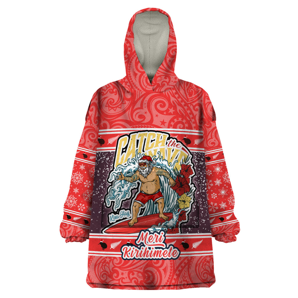 New Zealand Christmas Wearable Blanket Hoodie Santa Catch The Wave Maori Pattern Retro Style LT03 One Size Red - Polynesian Pride