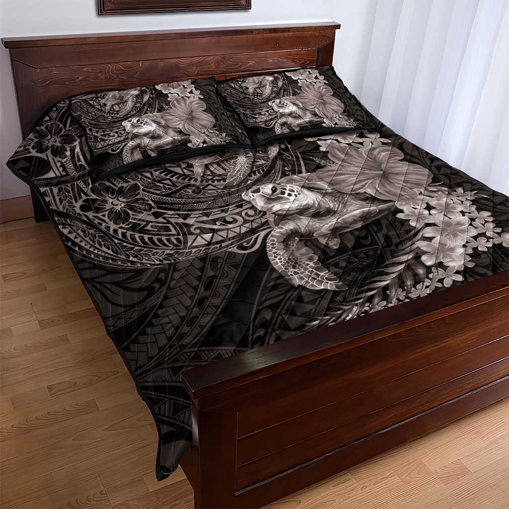 Hawaiian Plumeria and Hibiscus with Turtles Quilt Bed Set Polynesian Art Grayscale - Polynesian Pride