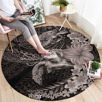 Hawaiian Plumeria and Hibiscus with Turtles Round Carpet Polynesian Art Grayscale - Polynesian Pride