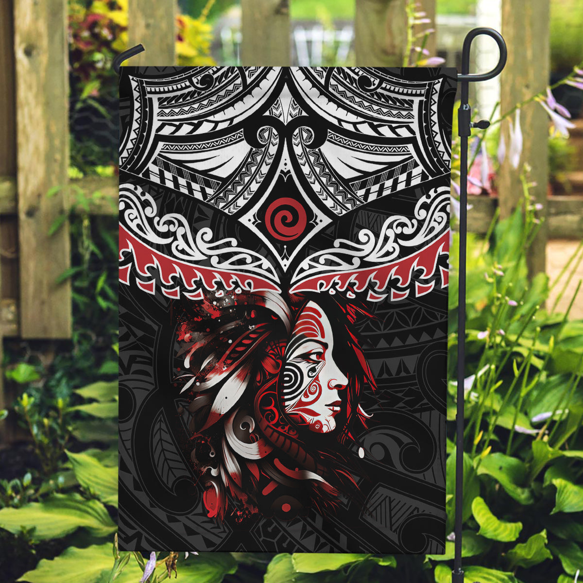 New Zealand Maori Girl Garden Flag Silver Fern and Koru Pattern LT03 Garden Flag Black - Polynesian Pride