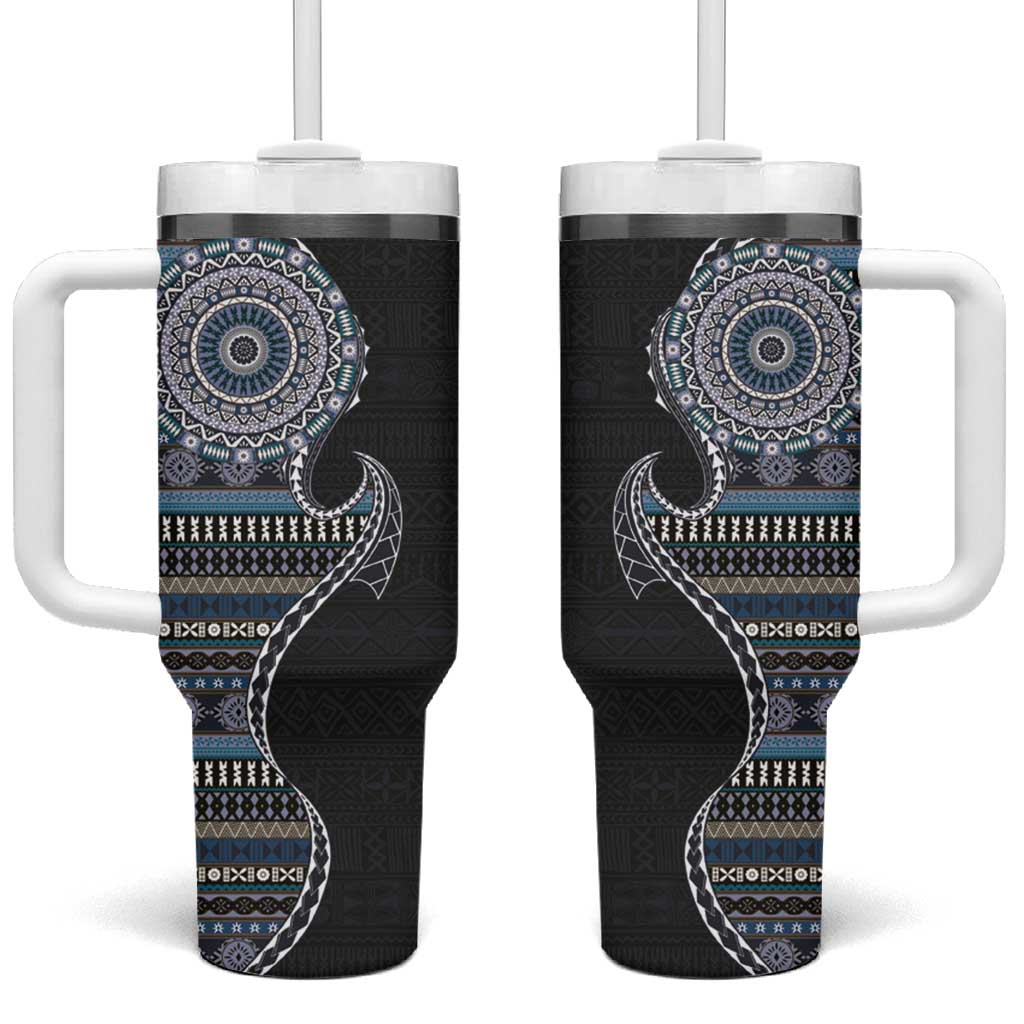 Fijian Masi Tribal Tattoos Art Pattern Tumbler With Handle Navy Color Half Style - Polynesian Pride