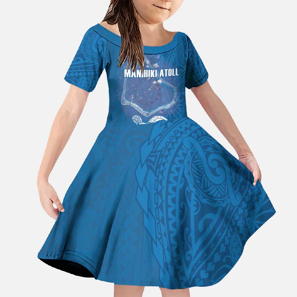 Cook Islands Manihiki Atoll Family Matching Off Shoulder Maxi Dress and Hawaiian Shirt Maori Turtle and Polynesian Pattern LT03 Daughter's Dress Blue - Polynesian Pride