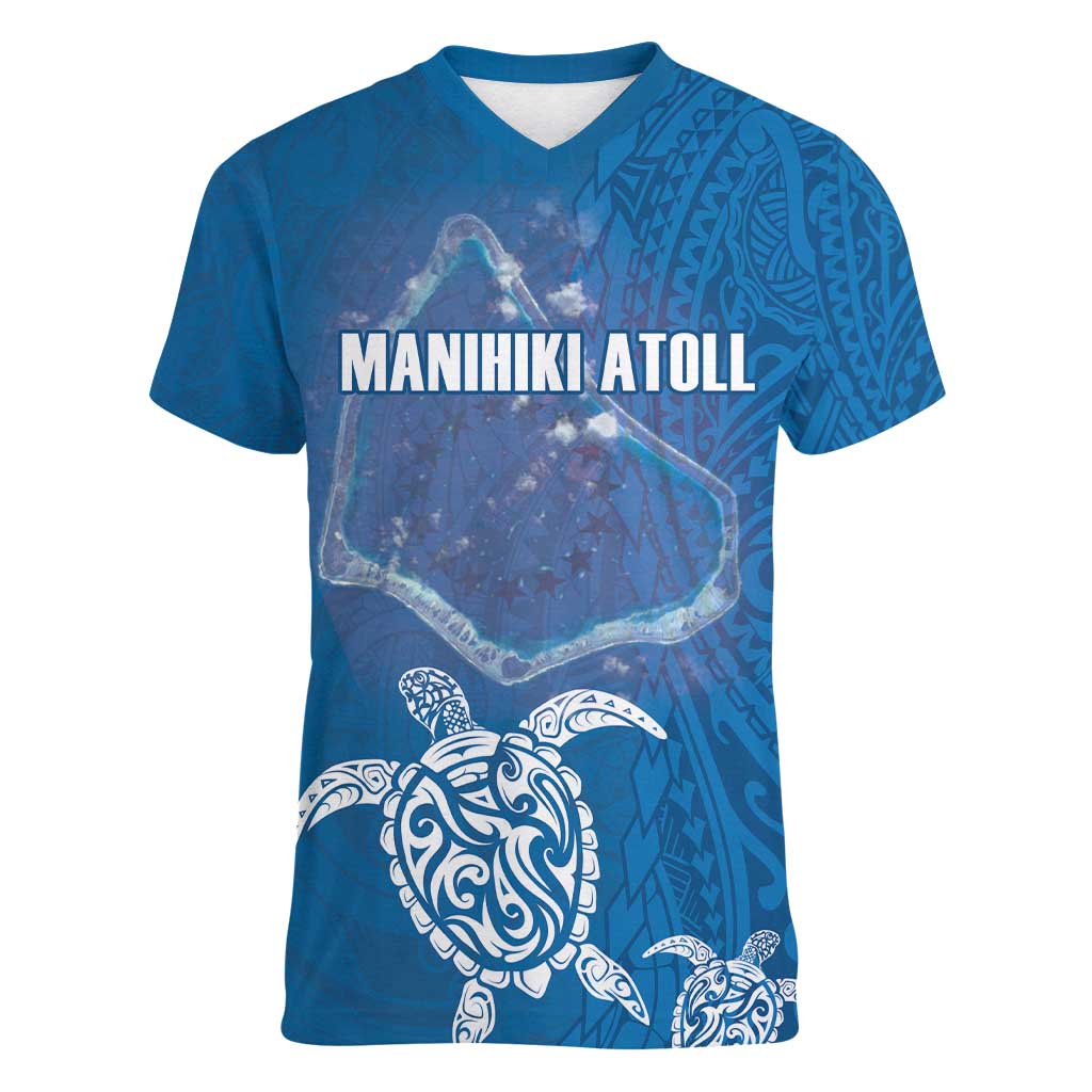 Cook Islands Manihiki Atoll Women V-Neck T-Shirt Maori Turtle and Polynesian Pattern