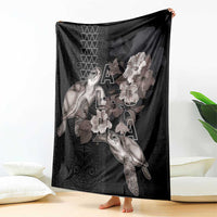 Hawaii Aloha Turtle Hibiscus and Leaves Blanket with Polynesian and Kakau Tattoos Black Color - Polynesian Pride