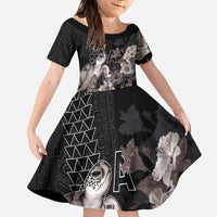 Hawaii Aloha Turtle Hibiscus and Leaves Family Matching Off The Shoulder Long Sleeve Dress and Hawaiian Shirt with Polynesian and Kakau Tattoos Black Color - Polynesian Pride