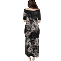 Hawaii Aloha Turtle Hibiscus and Leaves Family Matching Puletasi and Hawaiian Shirt with Polynesian and Kakau Tattoos Black Color - Polynesian Pride