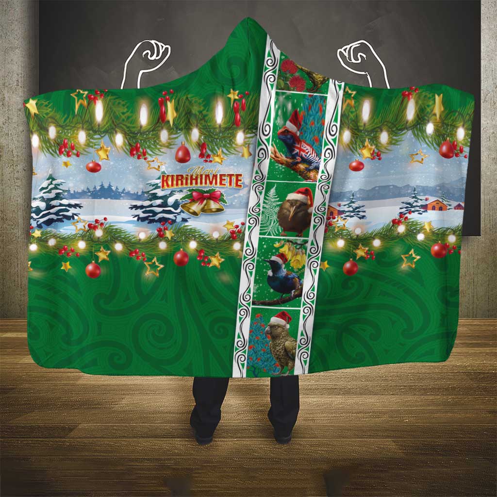 New Zealand Merry Christmas Hooded Blanket Maori Animals, Koru Tattoo - Green Xmas Style