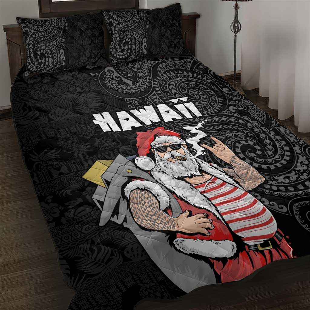 Hawaii Aloha Santa Claus Funny Polynesian Tattoo Quilt Bed Set Black Color