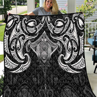 New Zealand Aotearoa Quilt Maori Manta Ray Moko Black - Polynesian Pride