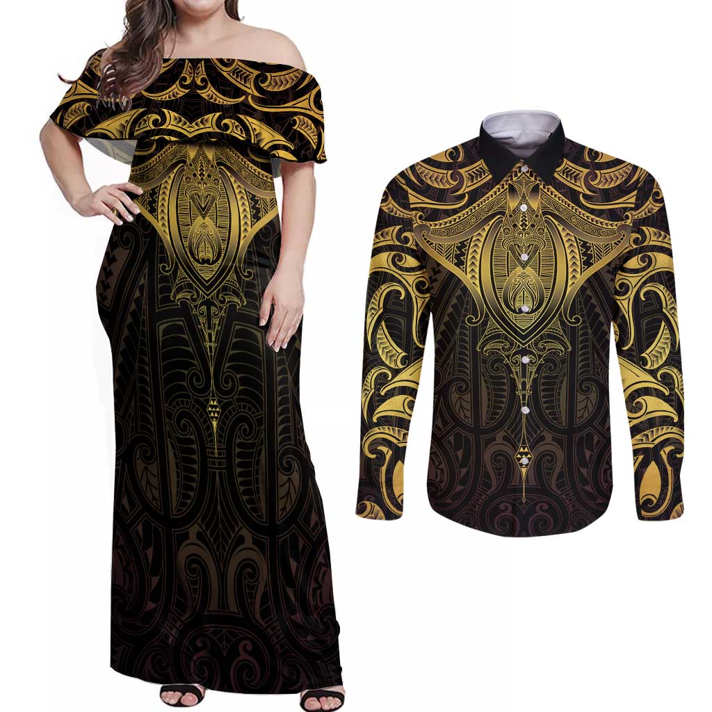 New Zealand Aotearoa Couples Matching Off Shoulder Maxi Dress and Long Sleeve Button Shirt Maori Manta Ray Moko Gold - Polynesian Pride