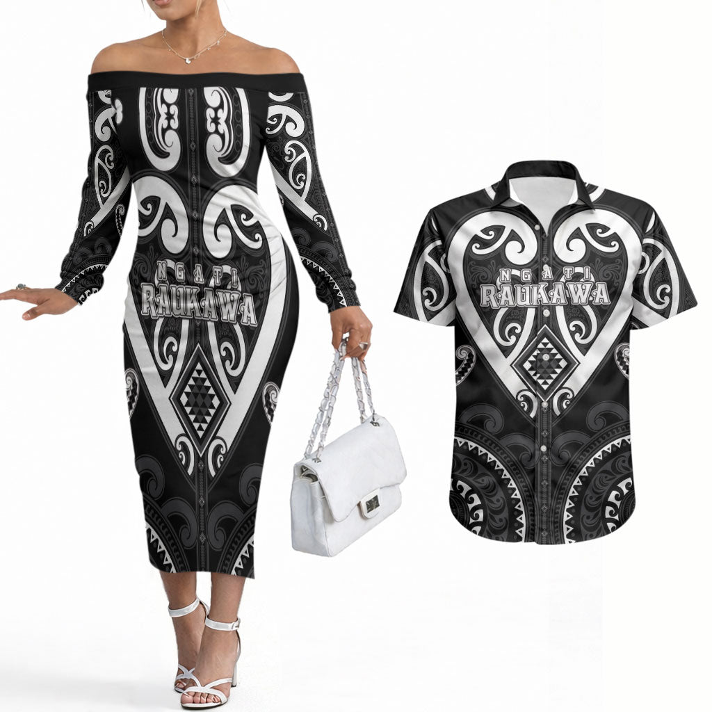Custom Aotearoa Ngati Raukawa Couples Matching Off The Shoulder Long Sleeve Dress and Hawaiian Shirt Maori Tribal Pattern LT05 Black - Polynesian Pride