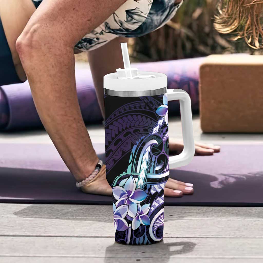 Polynesian Art Tattoo Tumbler With Handle Plumeria Flowers Turquoise Gradient LT05 - Polynesian Pride