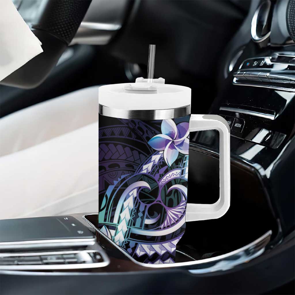 Polynesian Art Tattoo Tumbler With Handle Plumeria Flowers Turquoise Gradient LT05 - Polynesian Pride