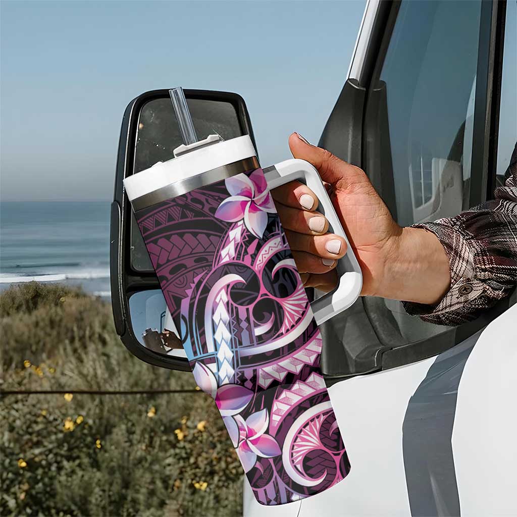 Polynesian Art Tattoo Tumbler With Handle Plumeria Flowers Pink Gradient LT05 - Polynesian Pride