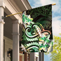 Polynesian Art Tattoo Garden Flag Plumeria Flowers Green Gradient LT05 House Flag Green - Polynesian Pride