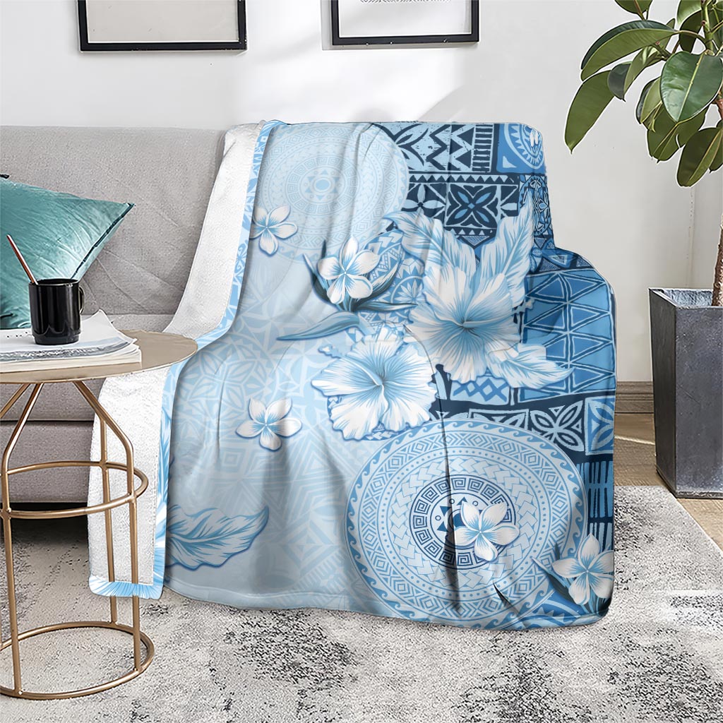 Hawaii Tapa Pattern With Blue Hibiscus Blanket LT05 - Polynesian Pride