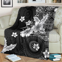 Hawaii Tapa Pattern With Black Hibiscus Blanket LT05 - Polynesian Pride