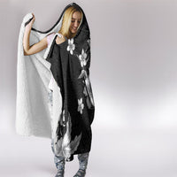 Hawaii Tapa Pattern With Black Hibiscus Hooded Blanket LT05 - Polynesian Pride