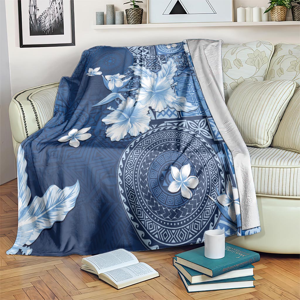 Hawaii Tapa Pattern With Navy Hibiscus Blanket