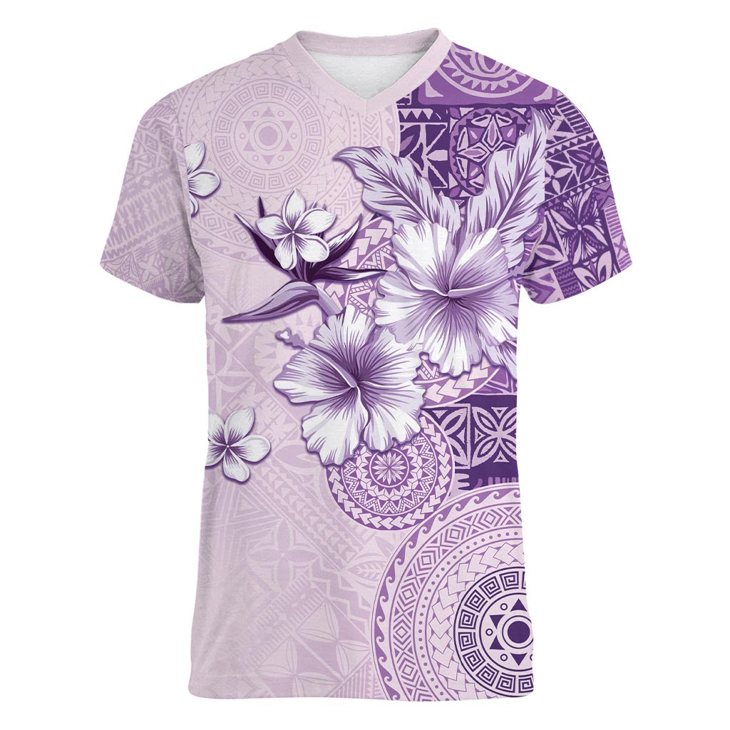 Hawaii Tapa Pattern With Violet Hibiscus Women V-Neck T-Shirt