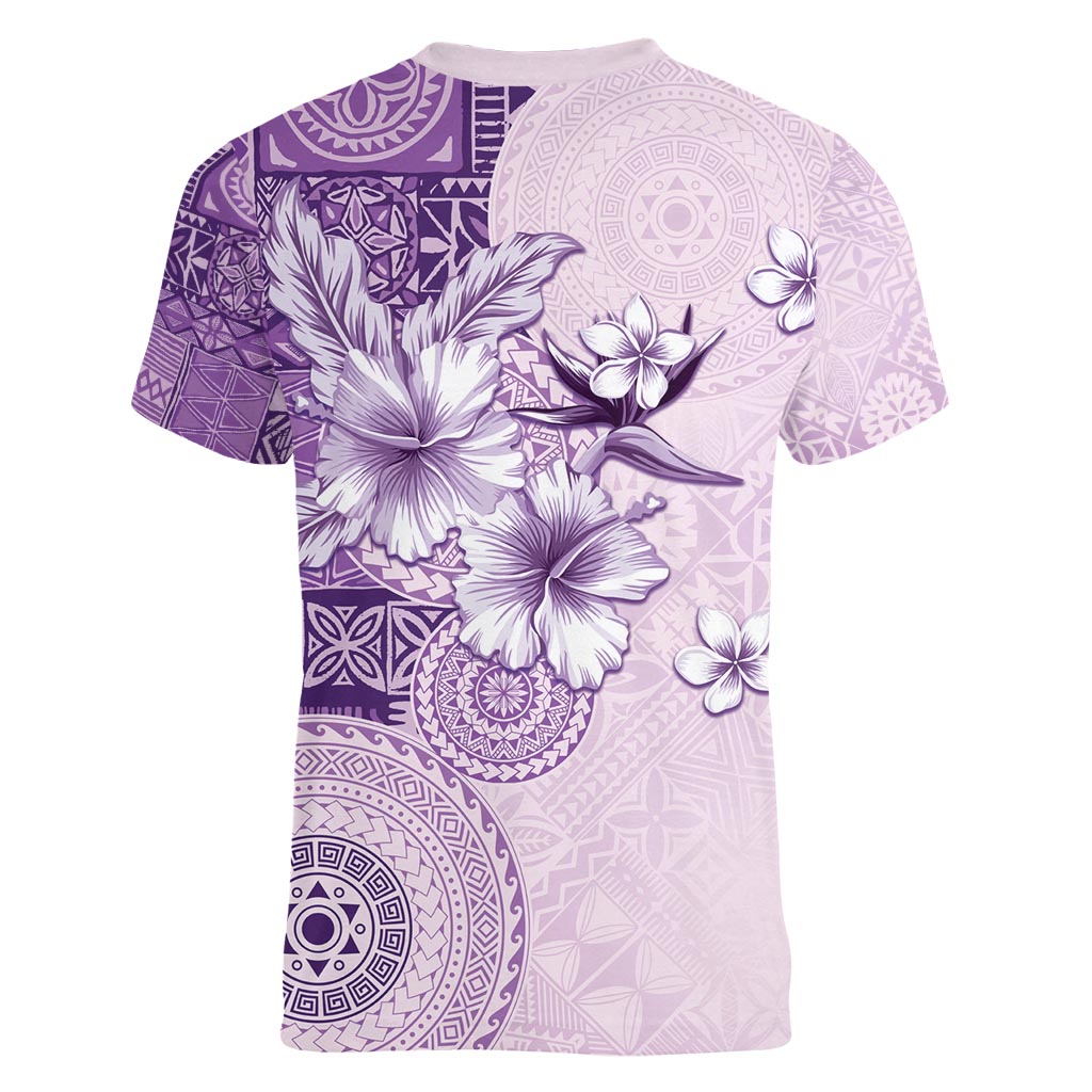 Hawaii Tapa Pattern With Violet Hibiscus Women V-Neck T-Shirt