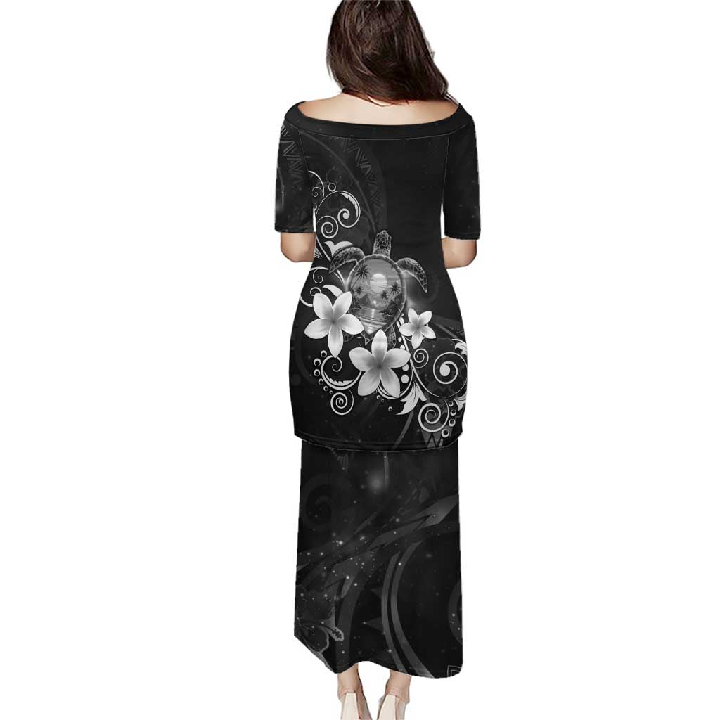 Hawaii Honu Puletasi Polynesian Curves Plumeria Grayscale - Polynesian Pride