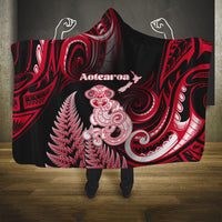 New Zealand Maori Taniwha Hooded Blanket Silver Fern Red Version LT05 One Size Red - Polynesian Pride