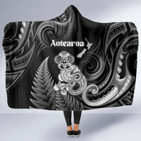 New Zealand Maori Taniwha Hooded Blanket Silver Fern Black Version LT05 - Polynesian Pride
