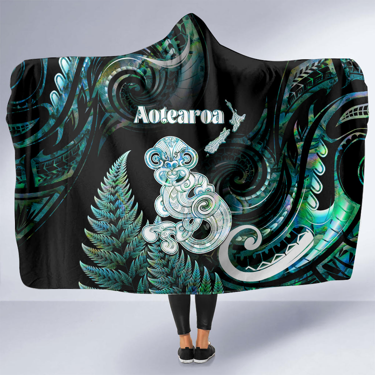 New Zealand Maori Taniwha Hooded Blanket Silver Fern Paua Shell Version LT05 - Polynesian Pride