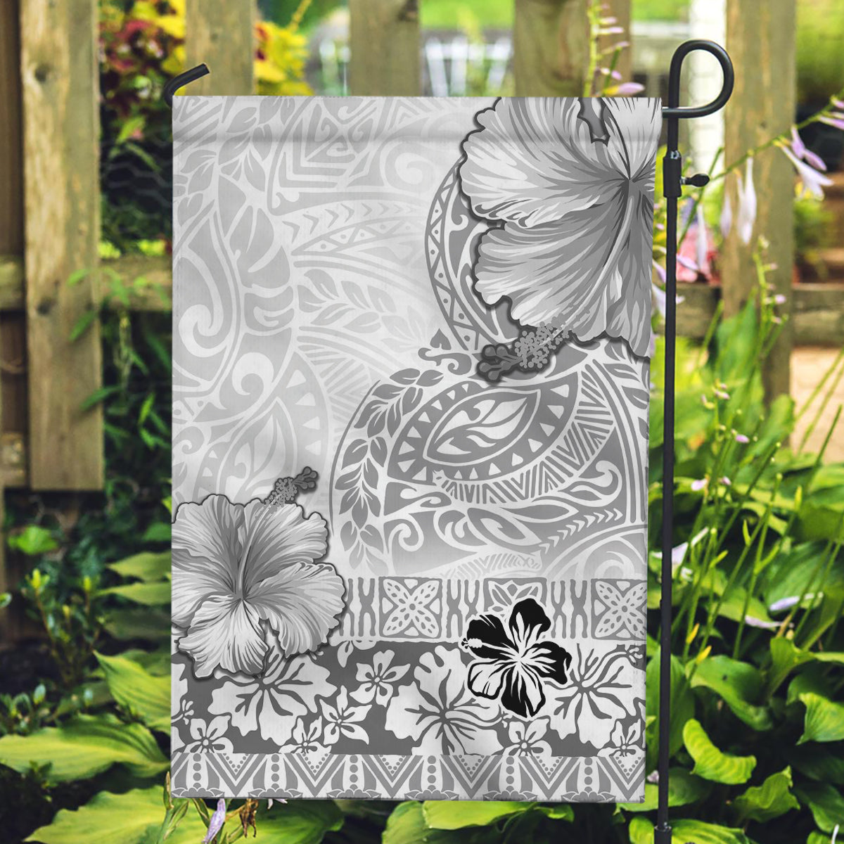 Hawaii Hibiscus With White Polynesian Pattern Garden Flag