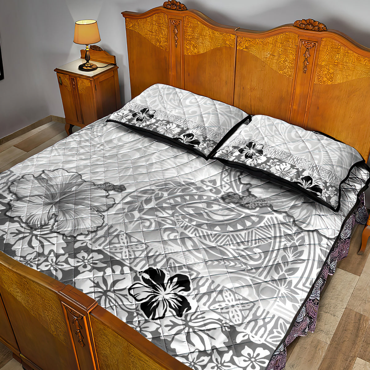 Hawaii Hibiscus With White Polynesian Pattern Quilt Bed Set LT05 - Polynesian Pride