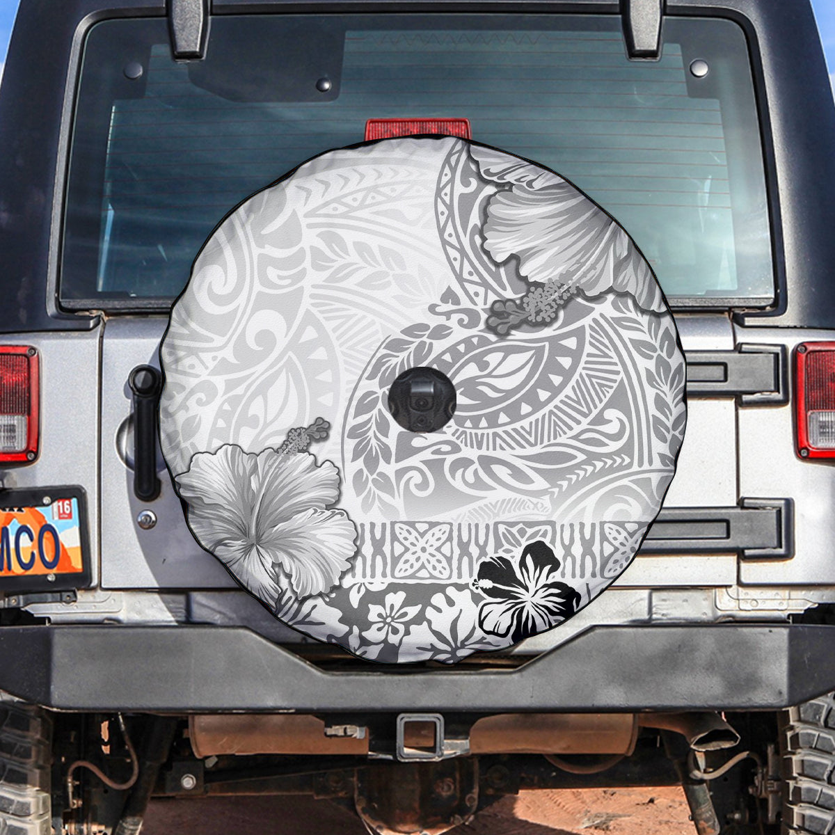 Hawaii Hibiscus With White Polynesian Pattern Spare Tire Cover LT05 White - Polynesian Pride