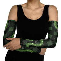 Hawaiian Quilt Arm Sleeves Pele Hair Hinahina Lei Black Version