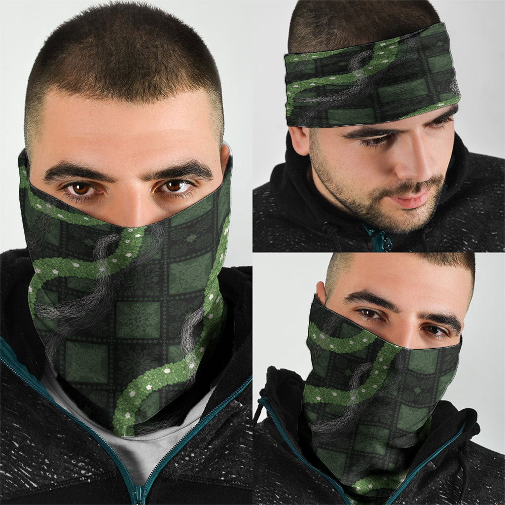 Hawaiian Quilt Neck Gaiter Pele Hair Hinahina Lei Black Version