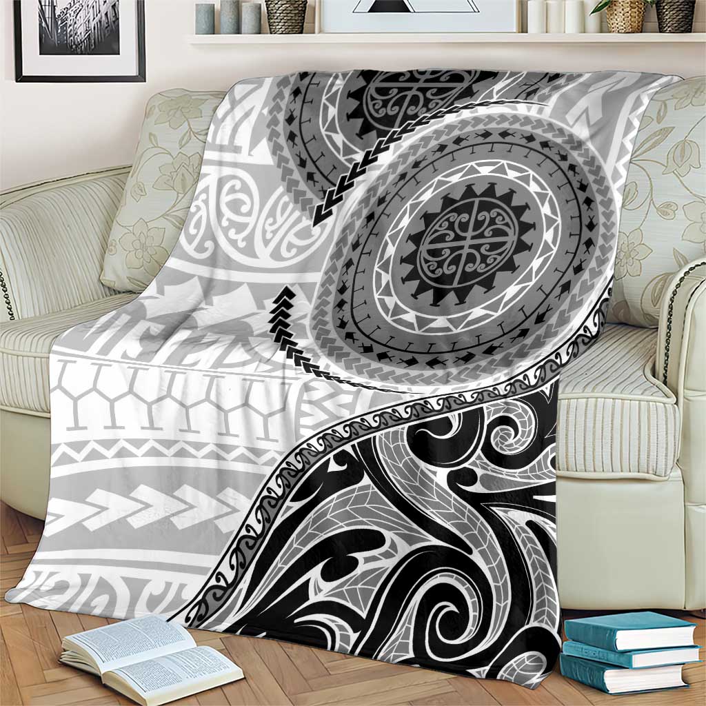 New Zealand White Maori Koru Simple Style Blanket LT05 - Polynesian Pride
