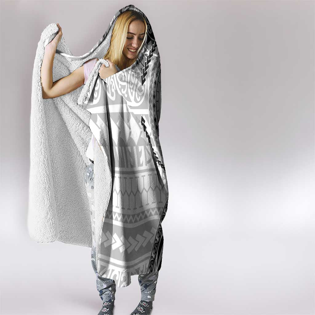 New Zealand White Maori Koru Simple Style Hooded Blanket LT05 - Polynesian Pride
