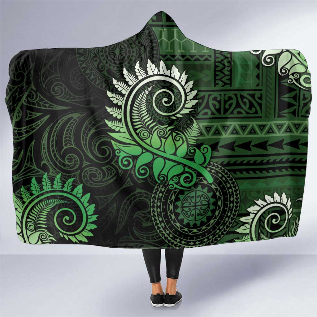 New Zealand Maori Koru Fern Hooded Blanket Spiral Polynesian Style Green