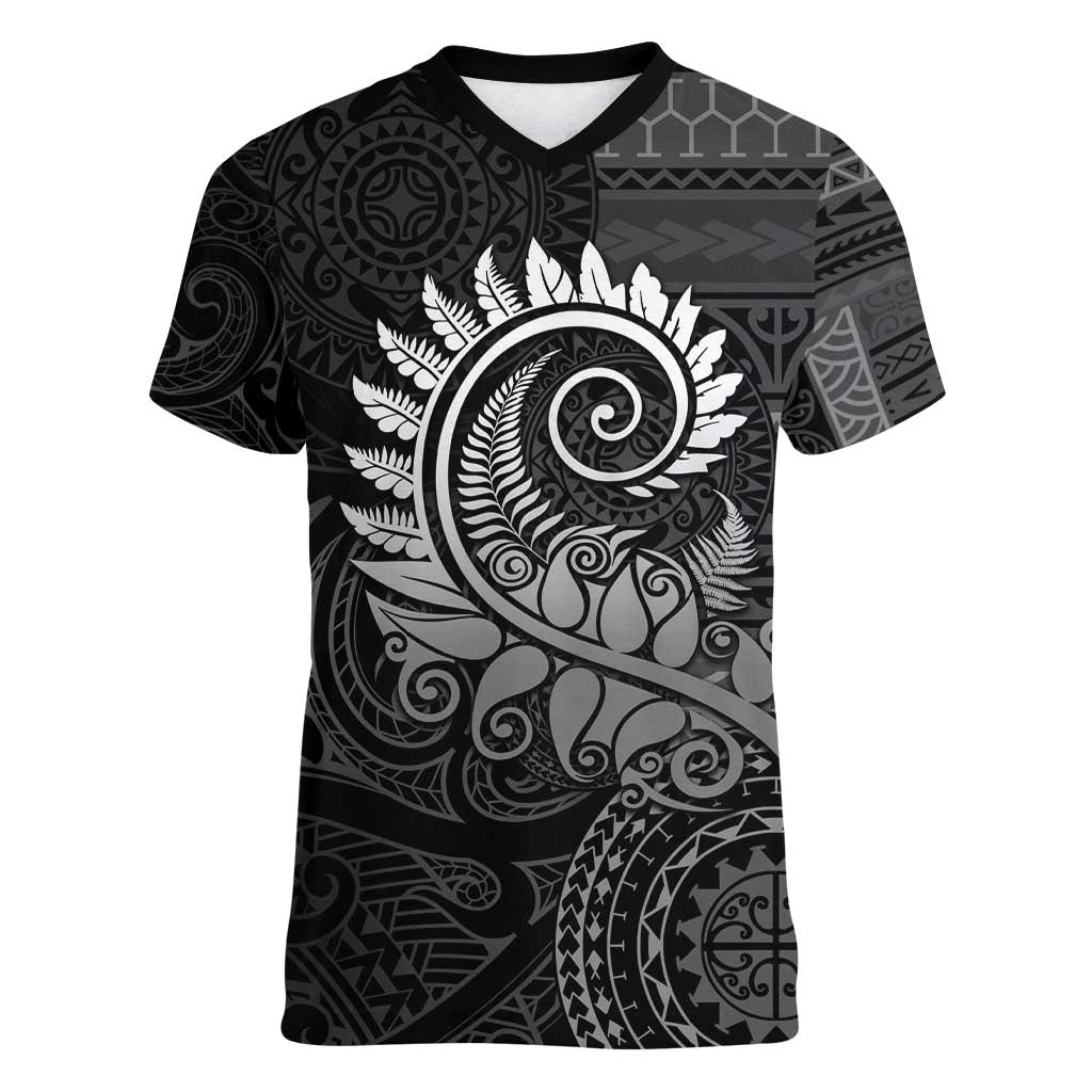 New Zealand Maori Koru Fern Women V-Neck T-Shirt Spiral Polynesian Style Gray