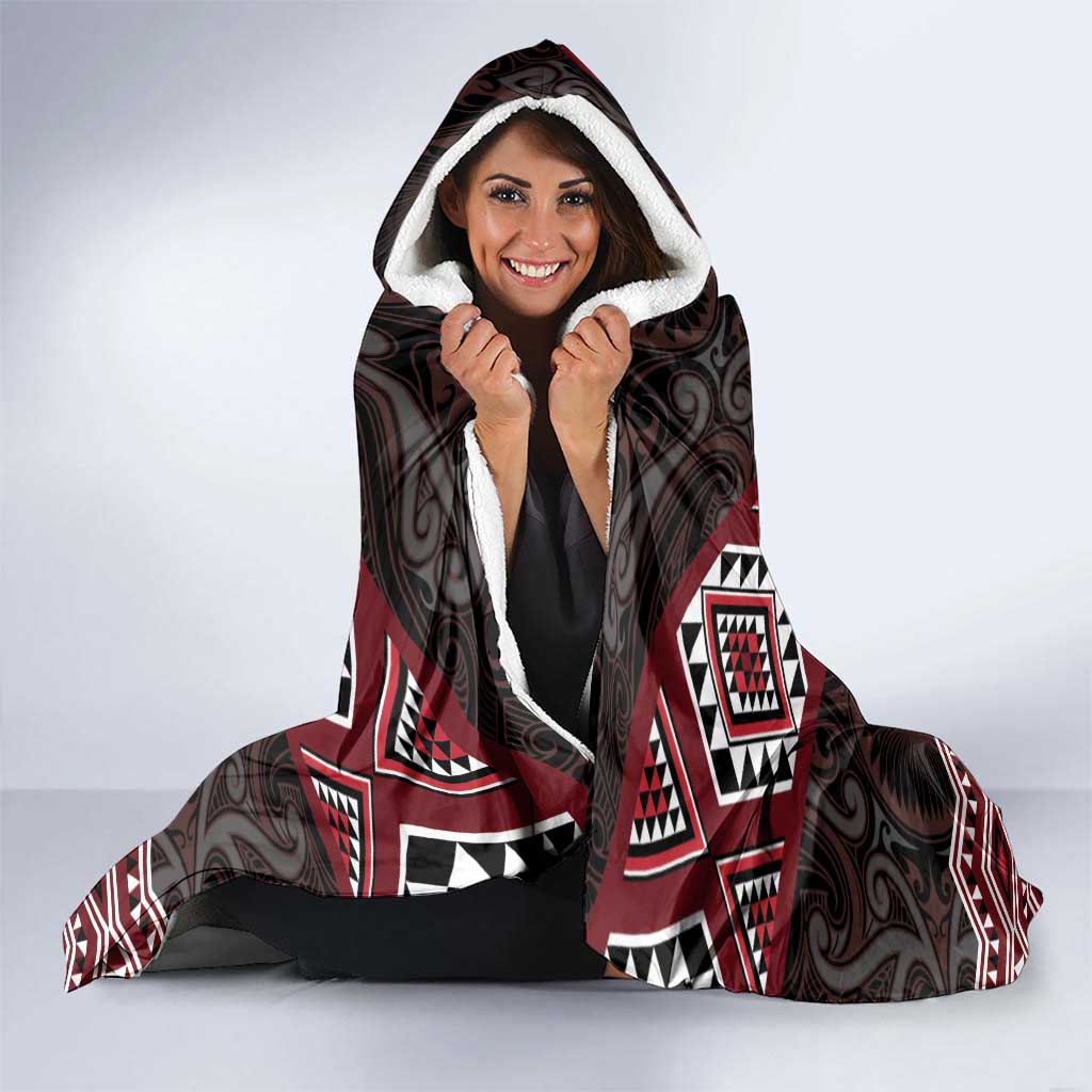 New Zealand Aotearoa Hooded Blanket Red Taniko Art Maori Pattern LT05 - Polynesian Pride
