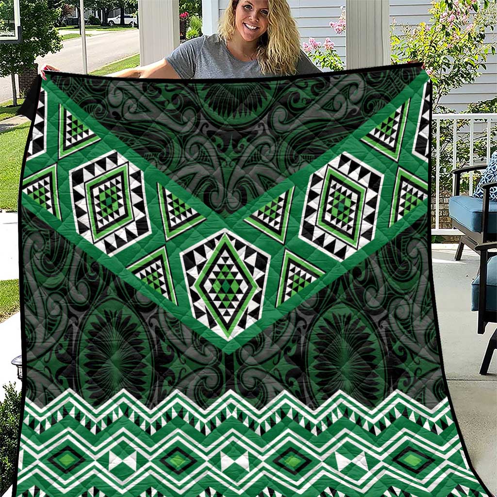 New Zealand Aotearoa Quilt Green Taniko Art Maori Pattern