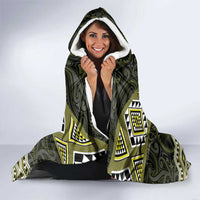 New Zealand Aotearoa Hooded Blanket Yellow Taniko Art Maori Pattern LT05 - Polynesian Pride