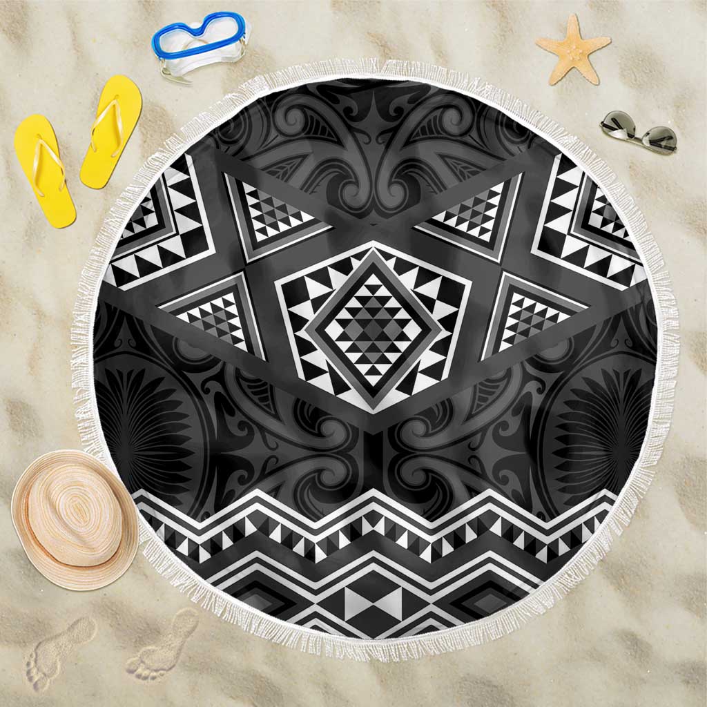 New Zealand Aotearoa Beach Blanket Black Taniko Art Maori Pattern LT05 One Size 150cm Black - Polynesian Pride