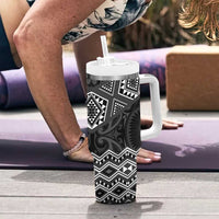New Zealand Aotearoa Tumbler With Handle Black Taniko Art Maori Pattern LT05 - Polynesian Pride